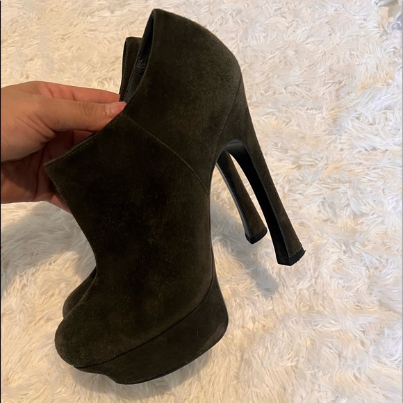 YSL smoke grey suede platform ankle booties - Picture 6 of 7